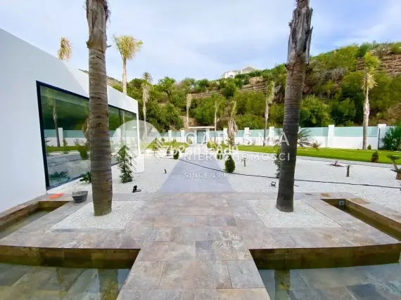(17) Luksusowa willa w Marbella Club Golf Resort