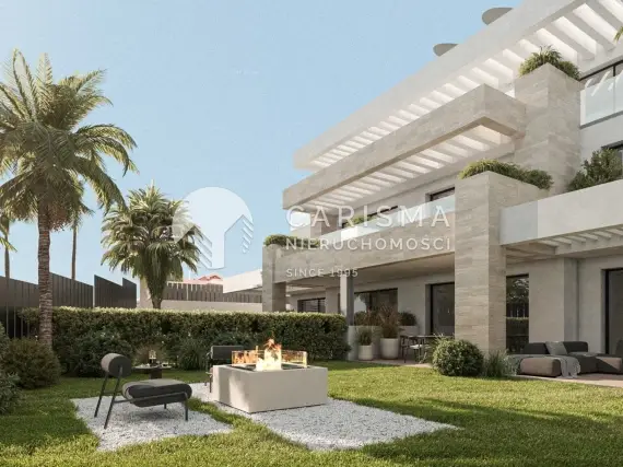(5) Butikowe apartamenty w Estepona, 220 m od plaży