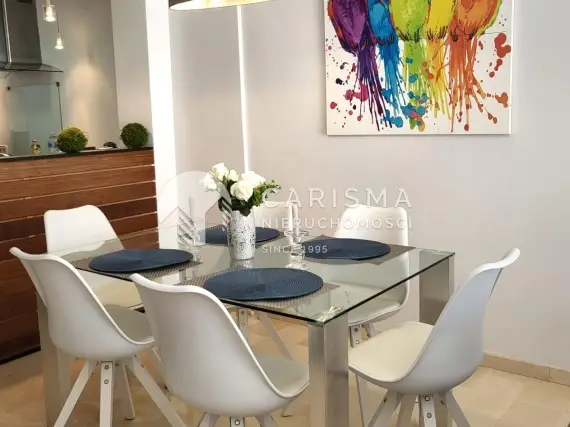(11) Dwupoziomowy apartament na sprzedaż w Finestrat, Costa Blanca