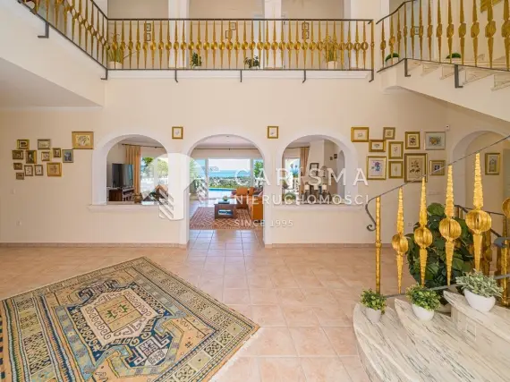 (10) Klasyczna willa z widokiem na morze i górę Montgó, Javea