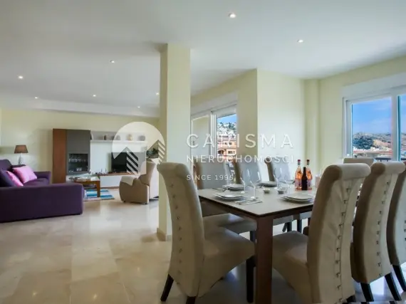 (6) Duży apartament w pobliżu Playa de la Grava, Javea