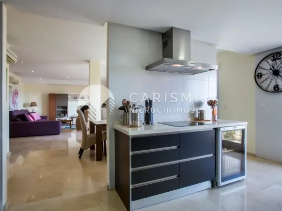 (7) Duży apartament w pobliżu Playa de la Grava, Javea