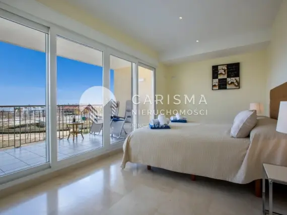(12) Duży apartament w pobliżu Playa de la Grava, Javea