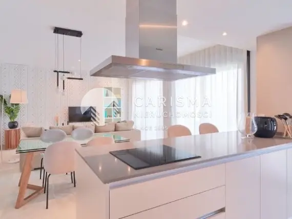 (25) Nowe, luksusowe i gotowe apartamenty, Estepona, Costa Blanca