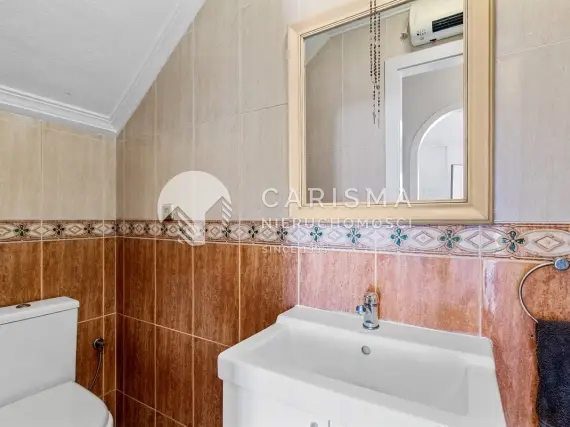 (15) Dom z prywatnym basenem w Cabo Roig, Alicante
