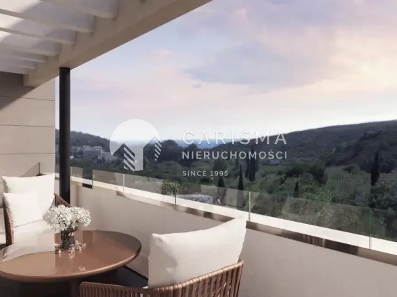 (11) Nowoczesne apartamenty w otoczeniu zieleni z widokami na pole golfowe