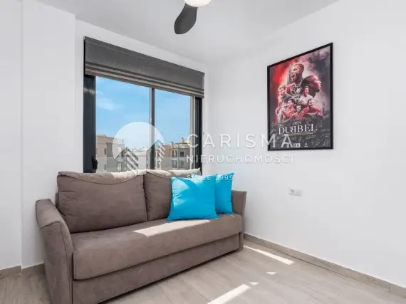(24) Nowoczesny apartament w Villamartin, Alicante