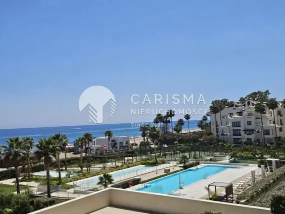 (6) Luksusowy apartament przy plaży gotowy do zamieszkania, Estepona