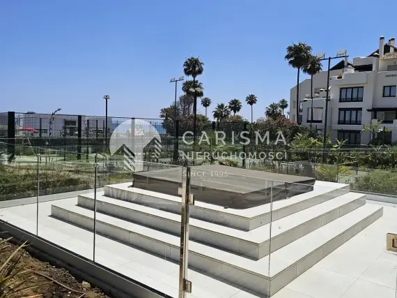 (14) Luksusowy apartament przy plaży gotowy do zamieszkania, Estepona