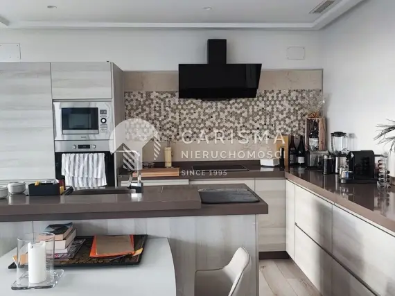(9) Nowoczesny penthouse 20 metrów od plaży Benalmadena Costa