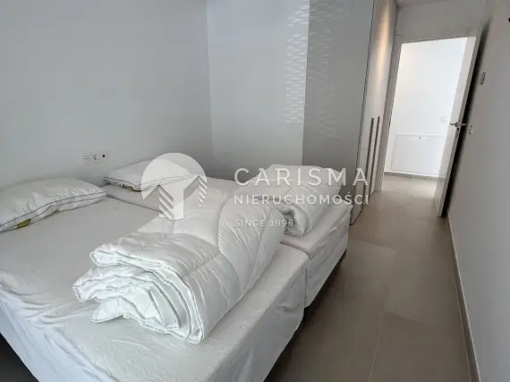 (33) Nowoczesny penthouse ze spektakularnym widokiem na morze