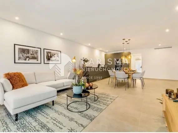 Nowoczesny  apartament przy plaży w otoczeniu tropikalnych ogrodów 2