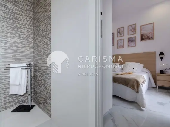 (55) Nowoczesny, ostatni w osiedlu dom na sprzedaż w Torrevieja, Costa Blanca