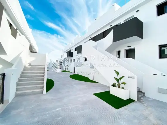 (67) II i III faza budowy osiedla domów szeregowych, Los Balcones, Torrevieja