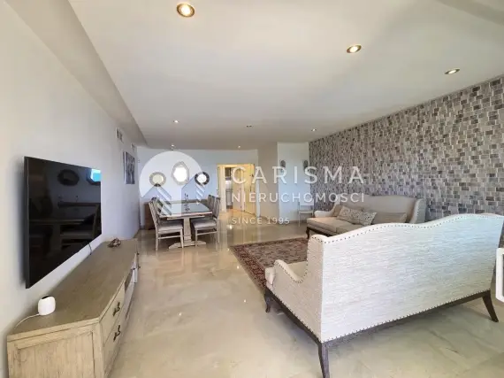 (5) Nowoczesny apartament w pięknej lokalizacji tuż przy plaży