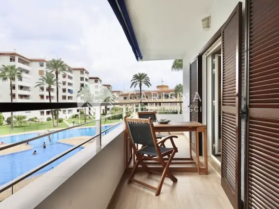 (9) Odremontowany apartament blisko plaży oraz innych dogodności w Javea