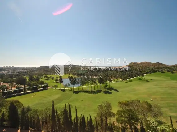 Nowoczesny penthouse w pierwszej linii pola golfowego 1