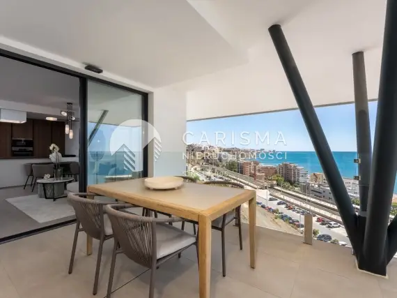 (6) Nowoczesny apartament z pięknym widokiem na morze tuż przy plaży