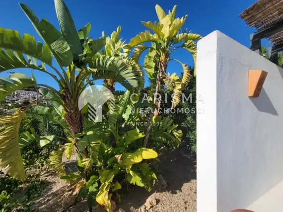 (26) Odremontowana willa z widokiem na morze i Peñon de Ifach w Calpe