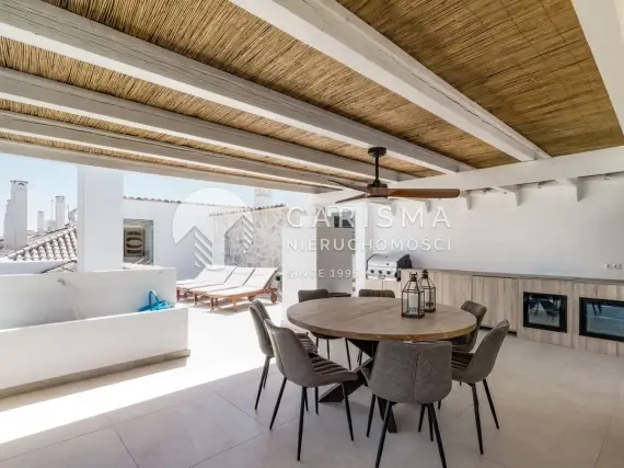 (23) Odnowiony luksusowy penthouse z widokiem na górę La Concha