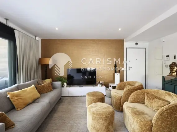 Nowoczesny apartament blisko usług w Javea 2