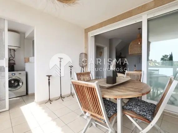 (10) Dwupoziomowy penthouse w pobliżu plaży w Javea