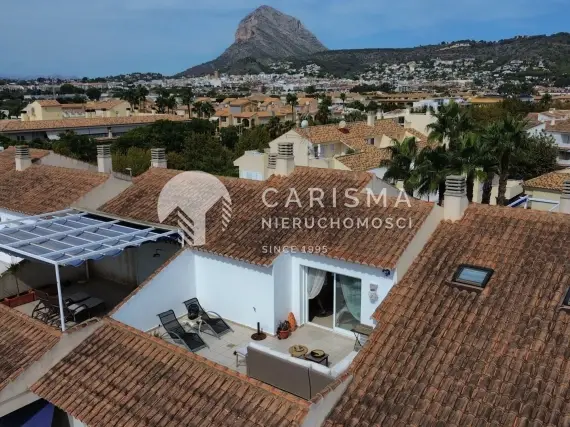 (28) Dwupoziomowy penthouse w pobliżu plaży w Javea