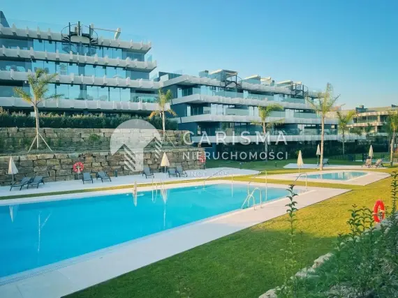 (36) Luksusowy apartament gotowy do zamieszkania z widokiem na morze