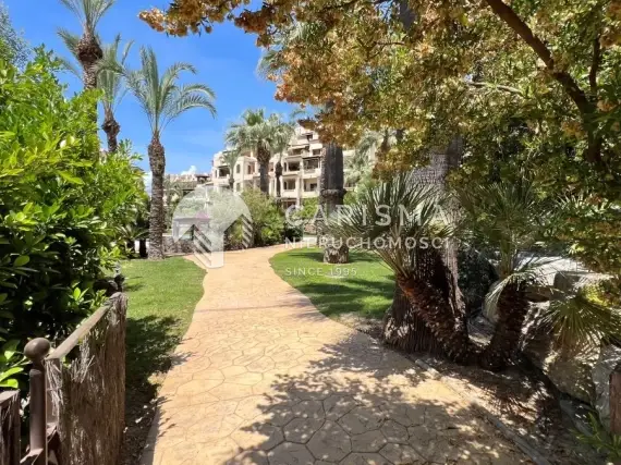 (19) Odremontowany apartament z ogródkiem w Altea