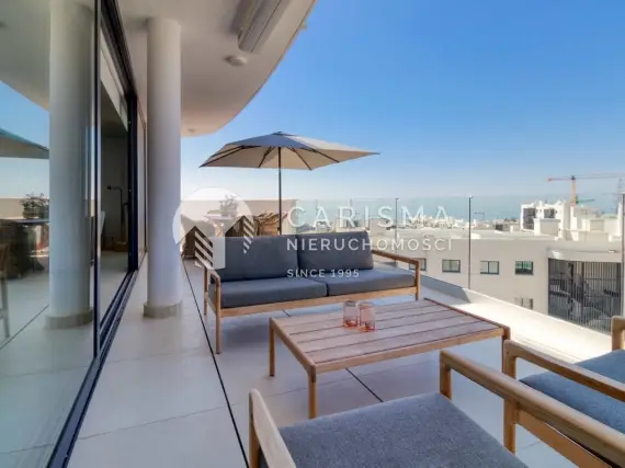 Luksusowy dwupoziomowy penthouse z pięknym widokiem 2