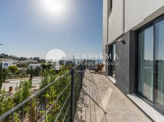 (9) Nowoczesny apartament w luksusowym resorcie z widokiem na morze