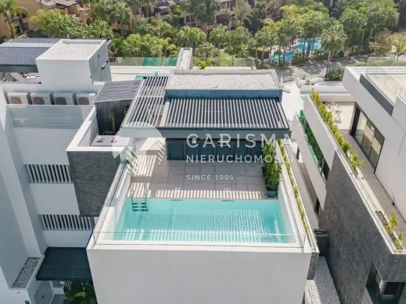 (21) Nowoczesny penthouse z widokiem na morze i góry