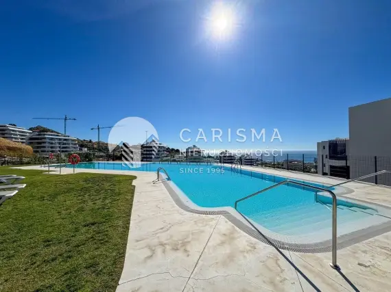 (26) Nowoczesny apartament z panoramicznym widokiem na morze