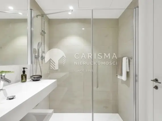(13) Nowoczesny apartament na parterze w prestiżowym kompleksie
