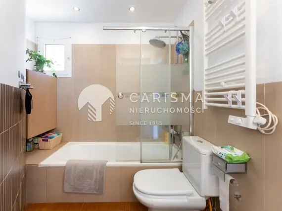 (13) Penthouse z panoramicznym widokiem na góry
