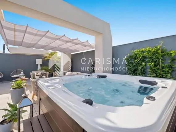 Dwupoziomowy penthouse w prestiżowym kompleksie z panoramicznym widokiem 2