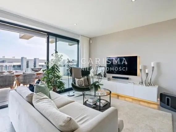(13) Dwupoziomowy penthouse w prestiżowym kompleksie z panoramicznym widokiem