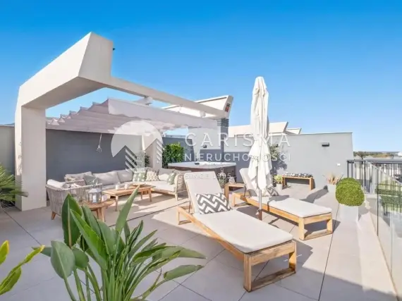 (4) Dwupoziomowy penthouse w prestiżowym kompleksie z panoramicznym widokiem