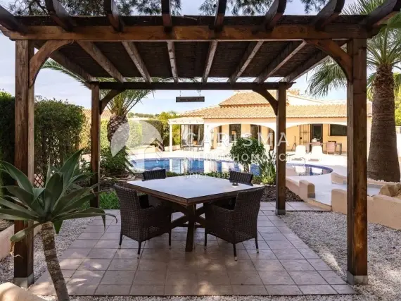 (37) Parterowa willa blisko dogodności w Moraira