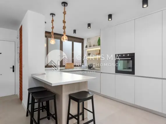 (10) Apartament w Guardamar del Segura z widokiem na La Pinada