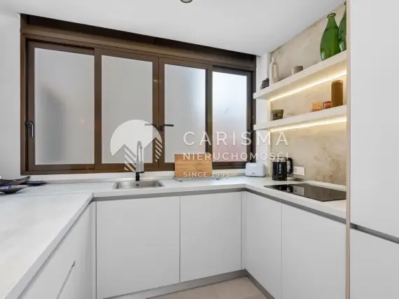 (12) Apartament w Guardamar del Segura z widokiem na La Pinada