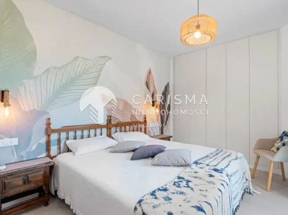(14) Apartament w Guardamar del Segura z widokiem na La Pinada