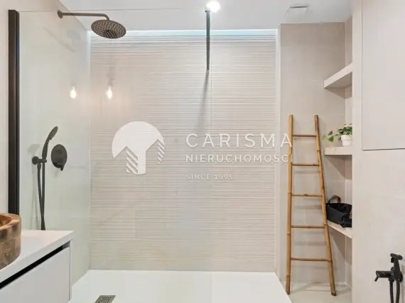 (16) Apartament w Guardamar del Segura z widokiem na La Pinada