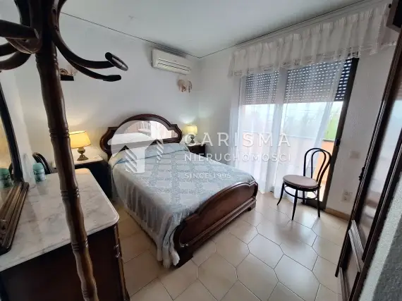 (19) Willa w pierwszej linii brzegowej z widokiem na klify, Javea