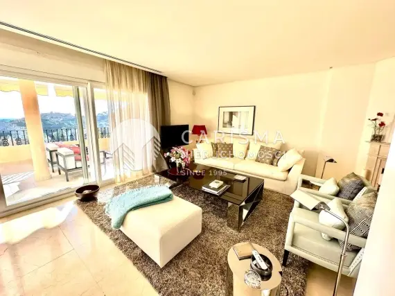 Dwupoziomowy penthouse w prestiżowym kompleksie 2