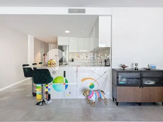 (10) Nowoczesny parterowy apartament w nowym budownictwie blisko plaży
