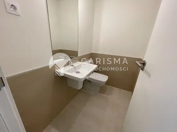 (10) Penthouse z widokiem na morze gotowy do umeblowania