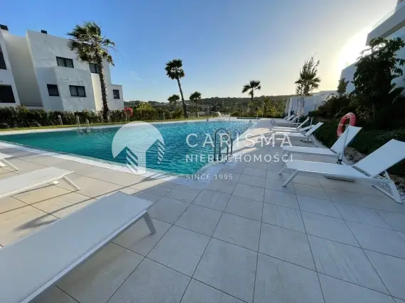 Penthouse z widokiem na morze gotowy do umeblowania 1