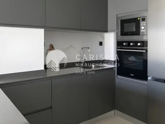 (11) Nowe apartamenty 700 m od plaży La Mata