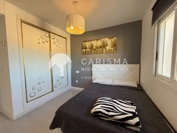 (25) Odremontowany bungalow na terenie zamkniętego osiedla w Calpe